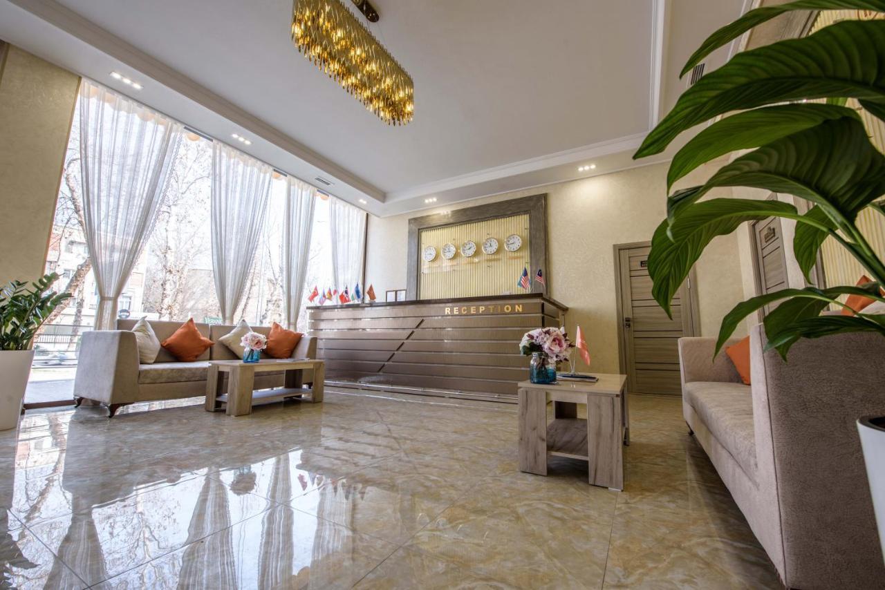 Huzur Hotel Tasjkent Eksteriør billede